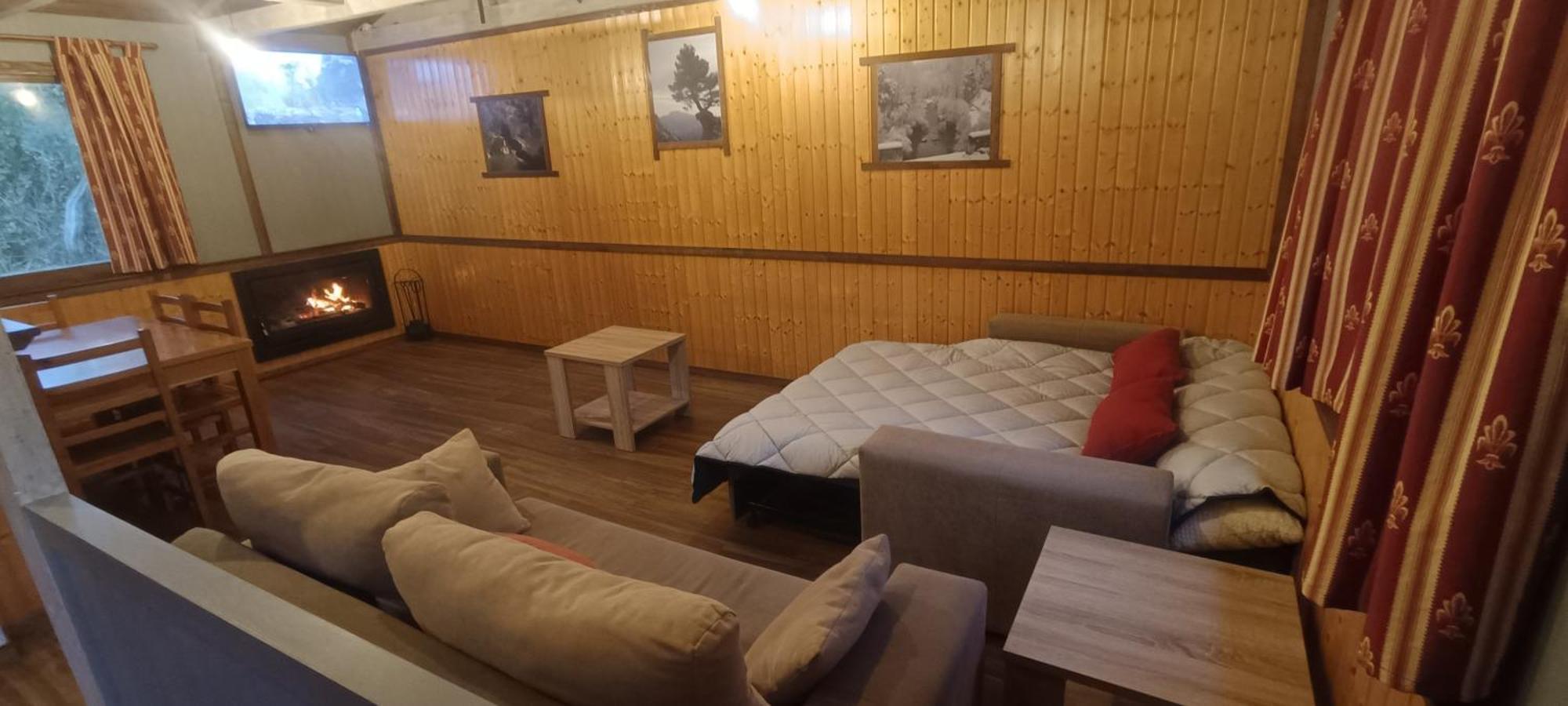 Casas Rurales Vado Del Rio Tus Кортихо-Прадос Экстерьер фото